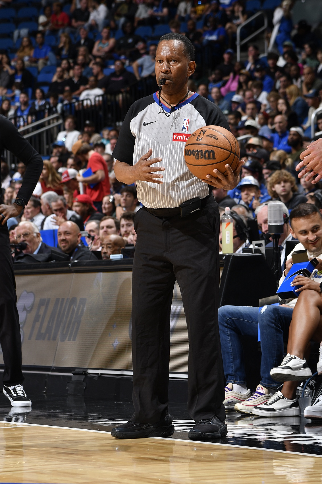 mk体育官方网站入口总决赛G3裁判组：主裁卡珀斯&副裁托尼兄弟 回放中心扎克-扎巴